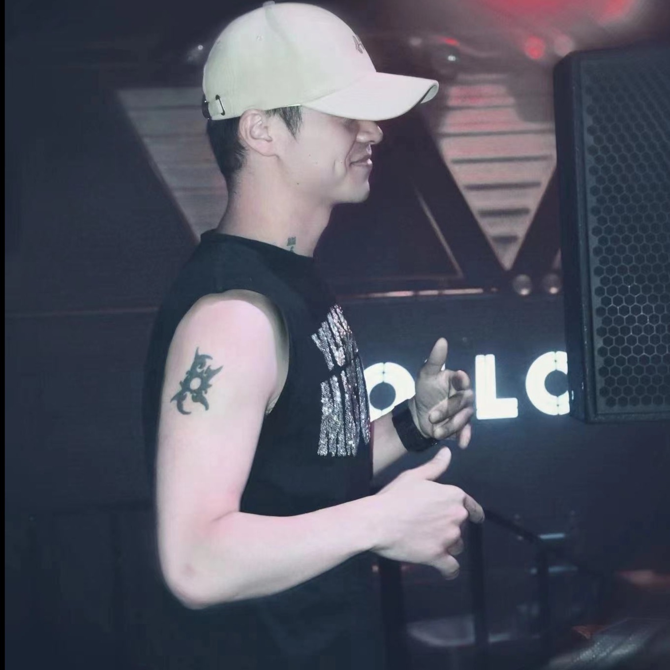 DJ东东